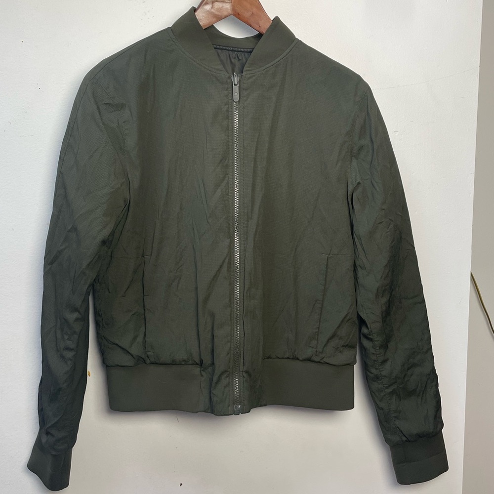 Lululemon Non-Stop Bomber (Reversible) Dark Olive - size S